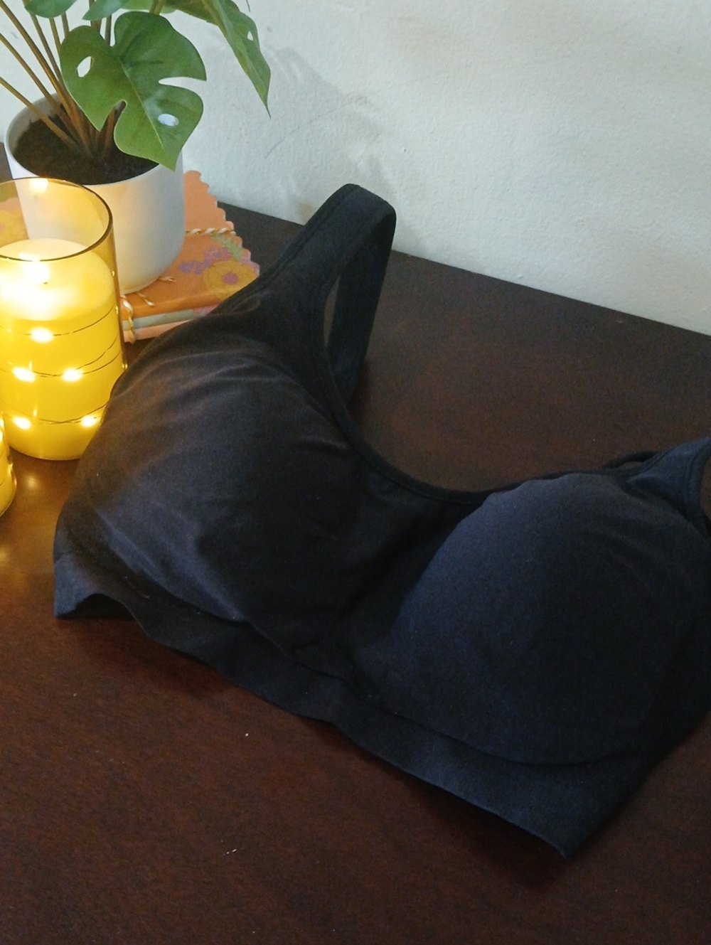 Everyday Wireless Comfort Bra in Black